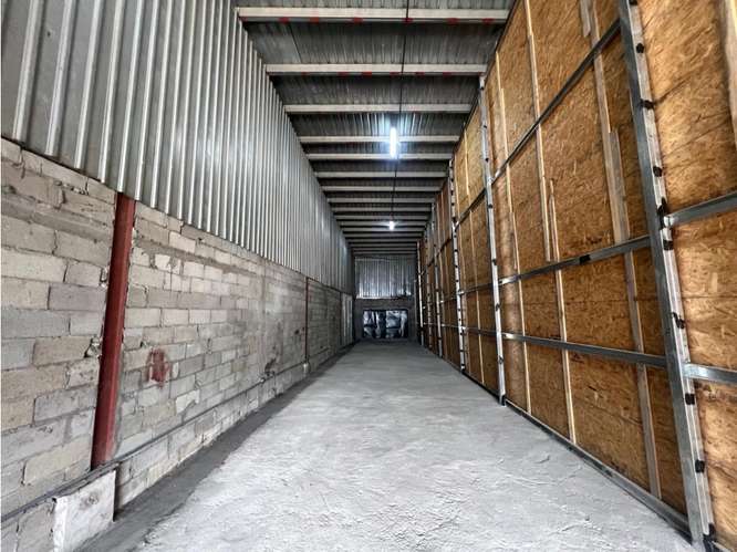 SE VENDE GALERA COMERCIAL TOCUMEN PARQUE INDUSTRIAL 180M AMPLIO - Imagen 11