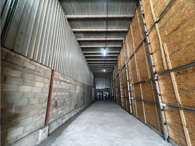 TOCUMEN / PARQUE INDUSTRIAL / GALERA COMERCIAL / 180M / AMPLIO - Imagen 9
