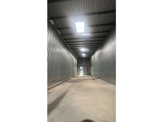 SE ALQUILA GALERA COMERCIAL 200M EN LAS MAÑANITAS PARQUE INDUSTRIAL