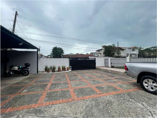 BETANIA / LA ALAMEDA / 2088M / DOS NIVELES  / PISCINA / 10 PARKIN - Imagen 13