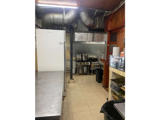 SAN FRANCISCO / CASA COMERCIAL / 307 M2 / VIA PRINCIPAL / 10 PARKING - Imagen 15