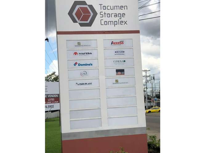 TERRENO EN PARQUE INDUSTRIAL / TOCUMEN STORAGE COMPLEX / 2,500 M2