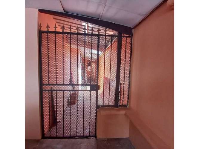 SE VENDE CASA NUEVO ARRAIJAN ALTOS DE SAN GABRIEL 205M CERCA METRO L3