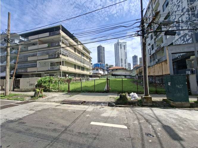 SE VENDE TERRENO COMERCIAL BELLA VISTA 703M PLANO PARA INVERSIÓN - Imagen 6