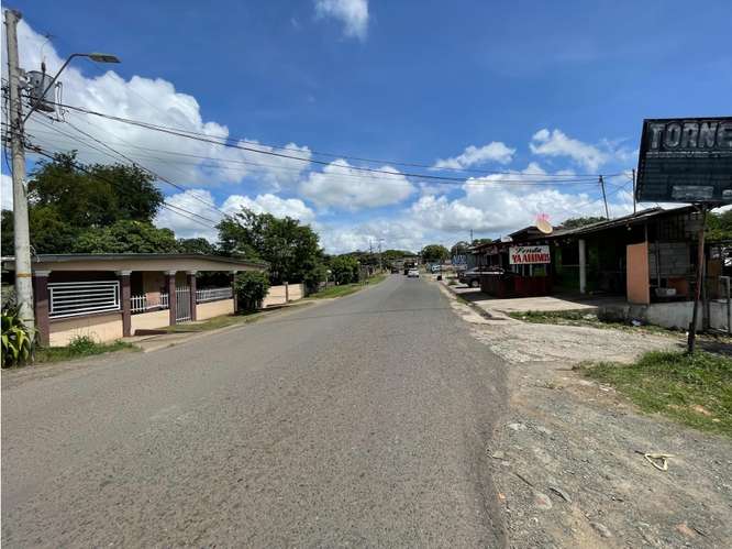 TERRENO / CHORRERA / 1800M / PLANO / SOBRE VIA ASFALTADA / INVERSIÓN - Imagen 7