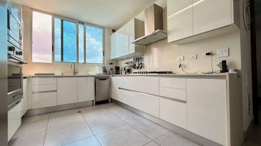 Venta Costa Del Este 3 habitaciones, 3.5 baños, amoblado  - Imagen 8