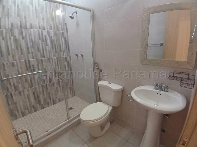 Casa duplex en alquiler PH Victoria, Brisas del Golf IH27-552 - Imagen 15