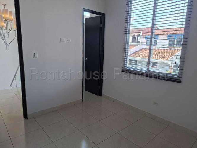 Casa en Alquiler en La Alameda 27AECC2024 - Imagen 15