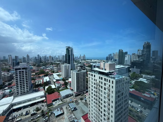 ALQUILER OFICINA PREMIUM SORTIS | 180 m² | ESQUINA | VISTA PANORÁMICA | 4 PARKINGS