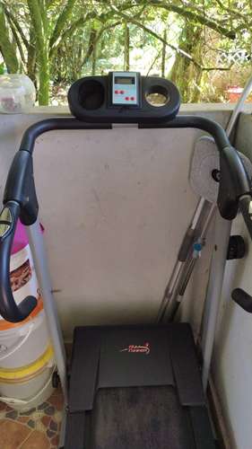 SE VENDE CAMINADORA MAGNÉTICA GYM TRAINER - Imagen 4