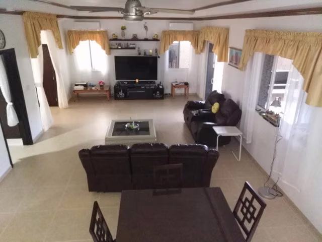 Casa amoblada en venta en Altos del Country, Altos del Golf IH26-5662 - Imagen 3