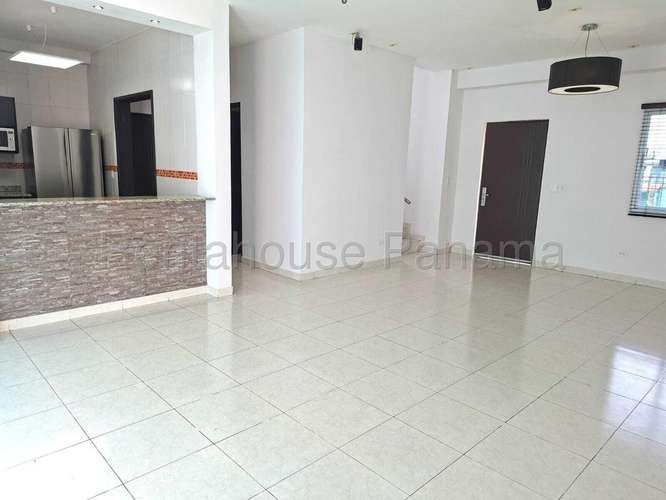 Alquiler casa adosada en La Alameda, Betania - 2 niveles | uVIK-27-2024 - Imagen 6