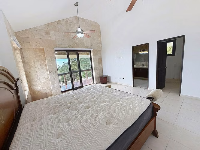 Casa en venta en Altos del María – Vista a la montaña | 3 niveles - Imagen 16