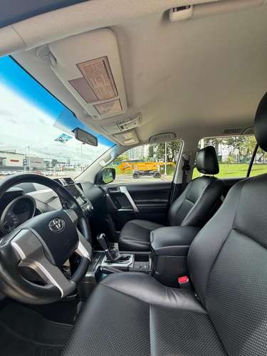 Toyota Prado 2014 Perfecto Estado Único Dueño - Imagen 5