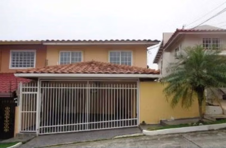 Hermosa Casa en Residencial Limajo debajo del avalúo - Imagen 2