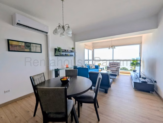 Alquiler apartamento amoblado PH Vista del Mar, Av. Balboa - vista al mar | uVIK-27-2882