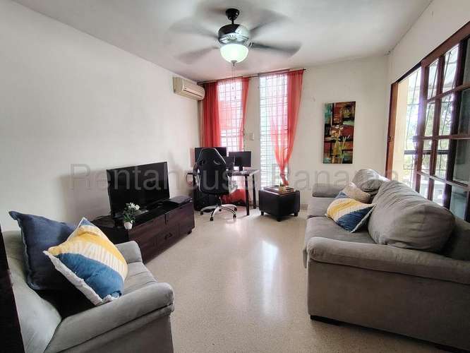 Venta casa adosada en Los Ángeles, Panamá - 3 niveles con balcón | uVIK-26-880 - Imagen 5