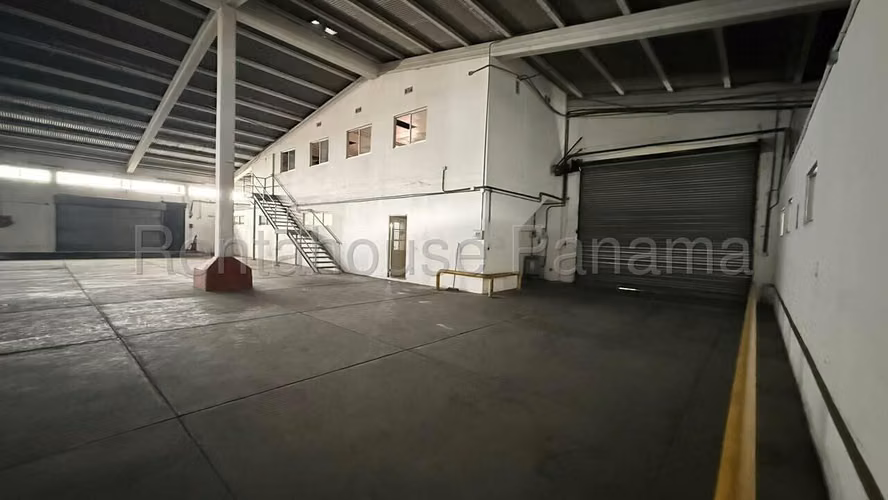 ALQUILER DE GALERA EN BETANIA – GALERA - Imagen 16