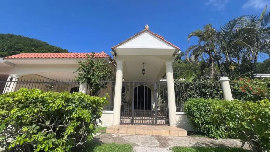 Casa en alquiler en Albrook  27LRL1285 - Imagen 2