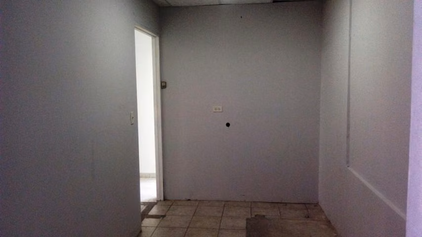 ALQUILER DE LOCAL COMERCIAL EN JUAN DIAZ – LOS PUEBLOS - Imagen 9