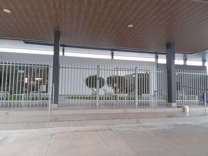 UNICA OPORTUNIDAD, CASA DE ESQUINA NEGOCIABLE PH VICTORIA- BRISAS DEL GOLF