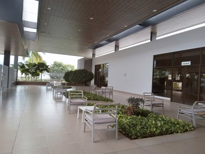 UNICA OPORTUNIDAD, CASA DE ESQUINA NEGOCIABLE PH VICTORIA- BRISAS DEL GOLF