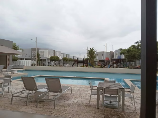 UNICA OPORTUNIDAD, CASA DE ESQUINA NEGOCIABLE PH VICTORIA- BRISAS DEL GOLF