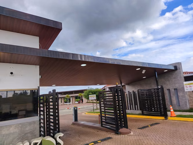 SE ALQUILA CASA CON OPCIÓN A VENTA - Imagen 3