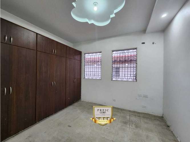 Venta de Casa Unifamiliar en Hato Pintado – 3 Niveles AM