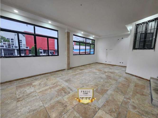 Venta de Casa Unifamiliar en Hato Pintado – 3 Niveles AM
