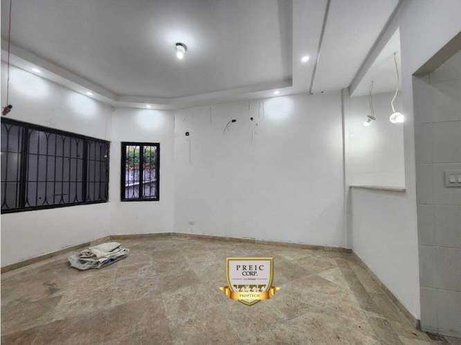 Venta de Casa Unifamiliar en Hato Pintado – 3 Niveles AM