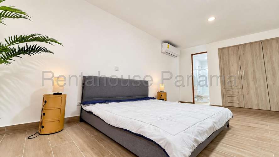 Alquilo Apartamento en Casco Antiguo OF27-2788 - Imagen 8