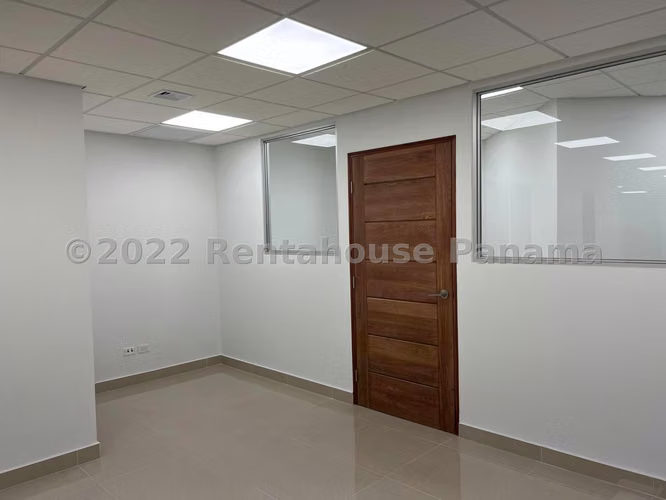 Venta de Oficina en Marbella Bay Mall JV - Imagen 3