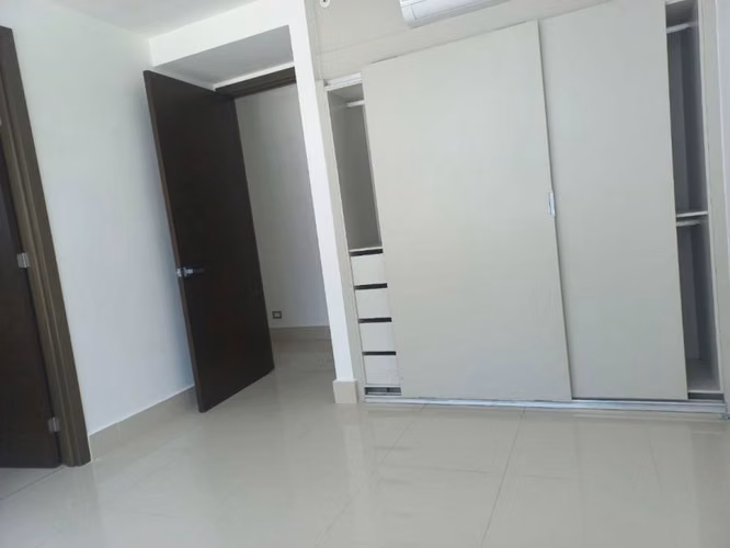 Apartamento Venta 3Rec con Baño Costa del Este 184 mts2 $ 498.909 VL