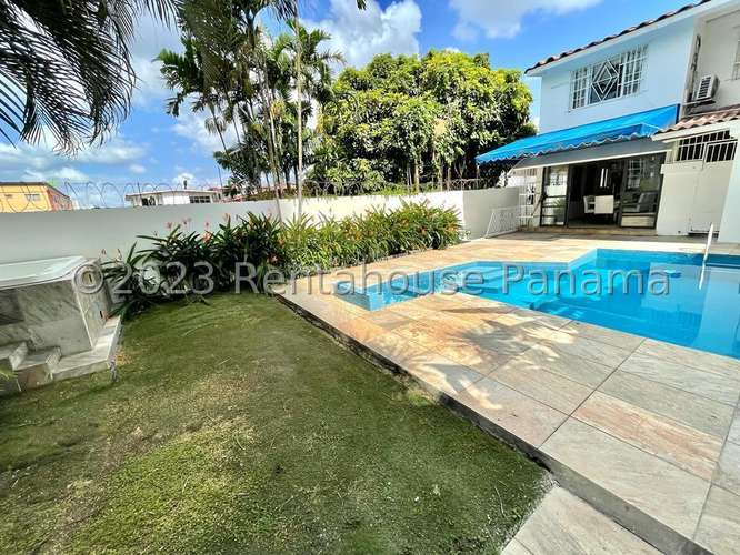 Venta de Casa en Hato Pintado KF