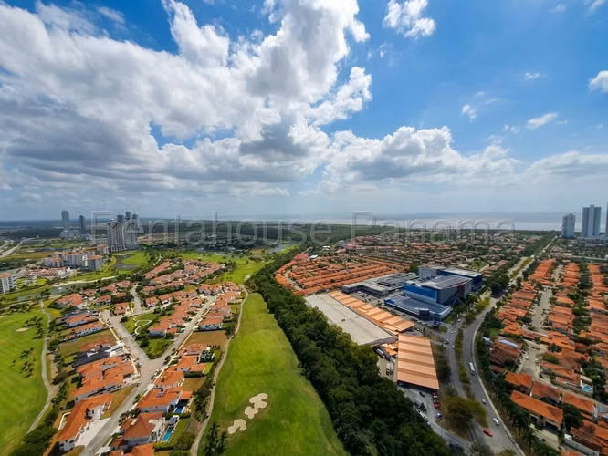 Venta de Apartamento en Santa Maria Ph Greenview KF