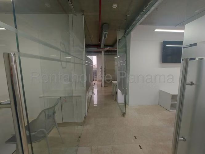 Venta de Oficina en Obarrio Solo Cliente Directo MC - Imagen 12