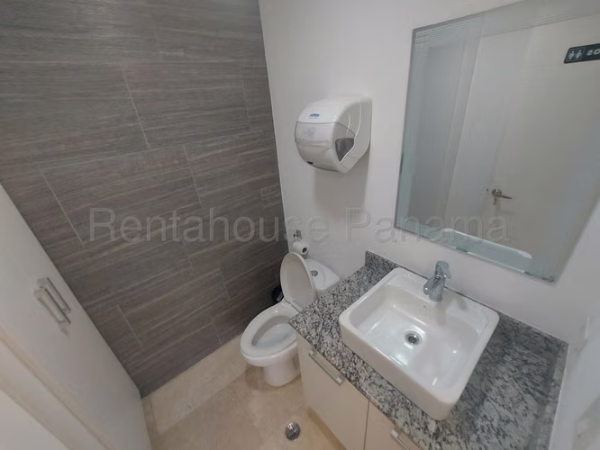 Venta de Oficina en Obarrio Solo Cliente Directo MC - Imagen 15