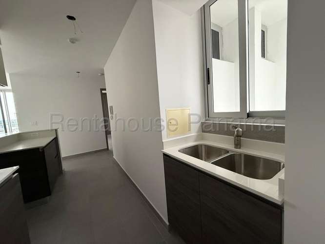MB27-2598 Alquiler de Apartamento en Carrasquilla Ph Park Square Solo Cliente Directo
