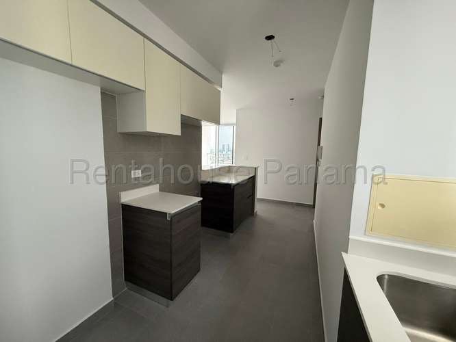 MB27-2598 Alquiler de Apartamento en Carrasquilla Ph Park Square Solo Cliente Directo