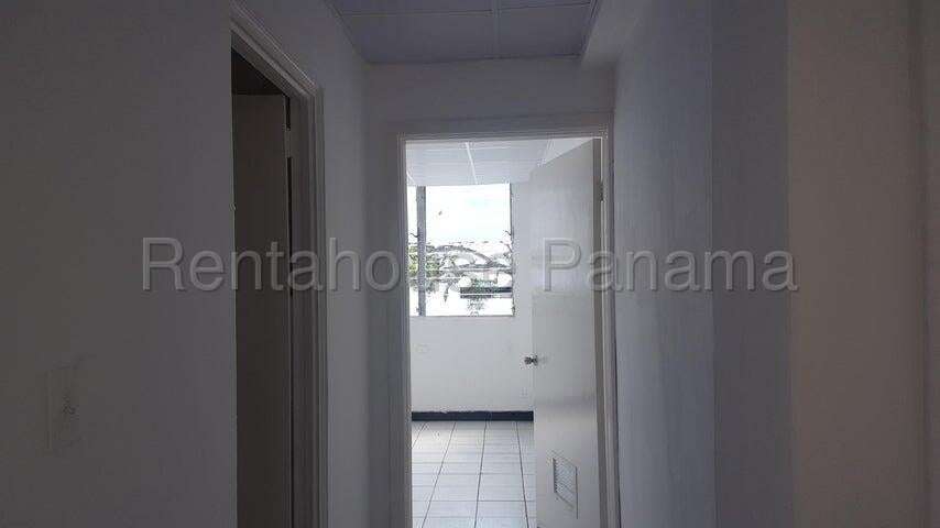 RR VENTA DE EDIFICIO EN BELLAVISTA CASA BLANCA