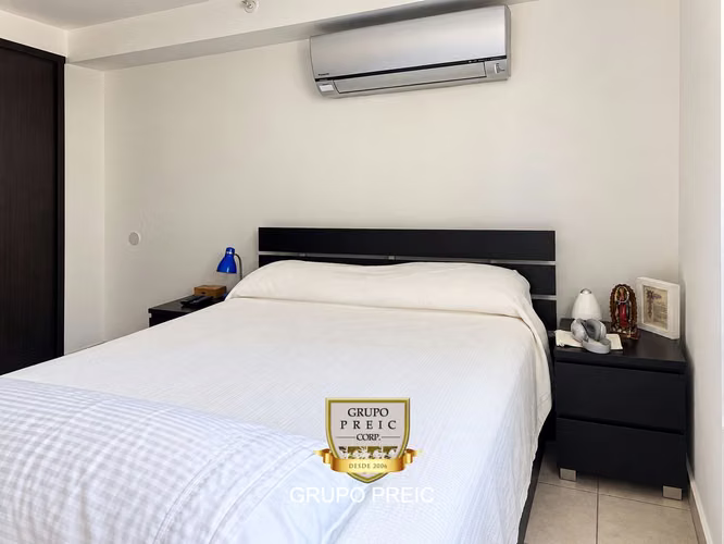 Apartamento en venta Via España Ph Premium CC