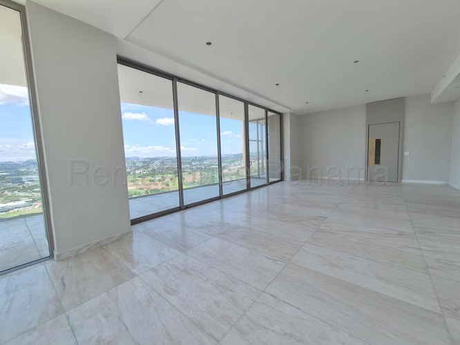 Venta Apartamento de Lujo Santa Maria - YD