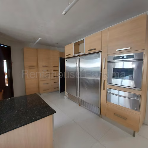 Venta de Apartamento en Paitilla Ph Regent | Solo Cliente Directo LFC