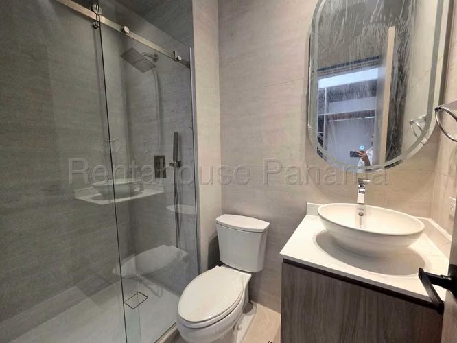 Venta de Apartamento en Punta Pacifica Ph Oasis on the Bay | Solo Cliente Directo LFC