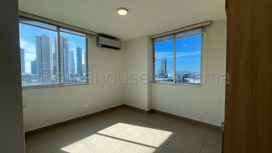 Alquiler de Apartamento en Chanis, PH Creta (Solo Cliente Directo)