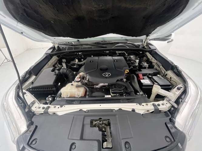 TOYOTA HILUX - 2025 - PPHX - Automarket - Imagen 3