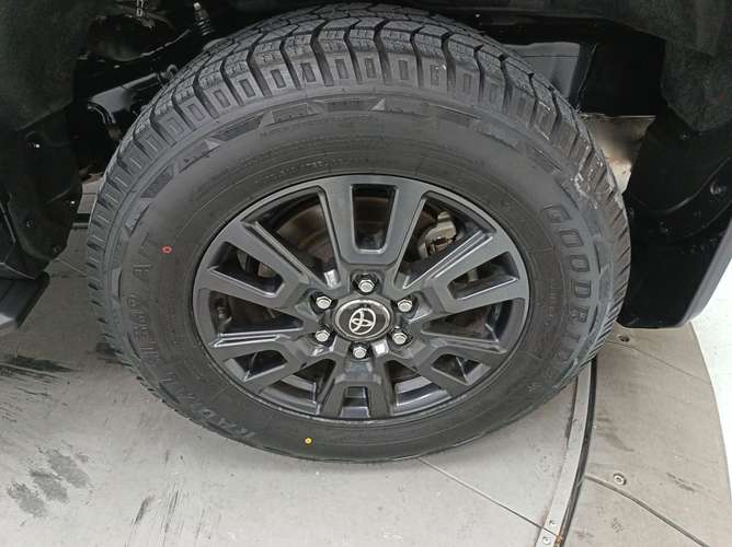 TOYOTA PRADO - 2026 - TPXT - Automarket - Imagen 2