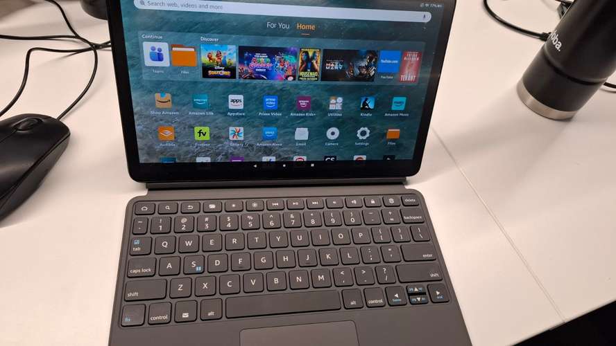 Tablet amazon fire max 11 64gb + cover teclado + stylus