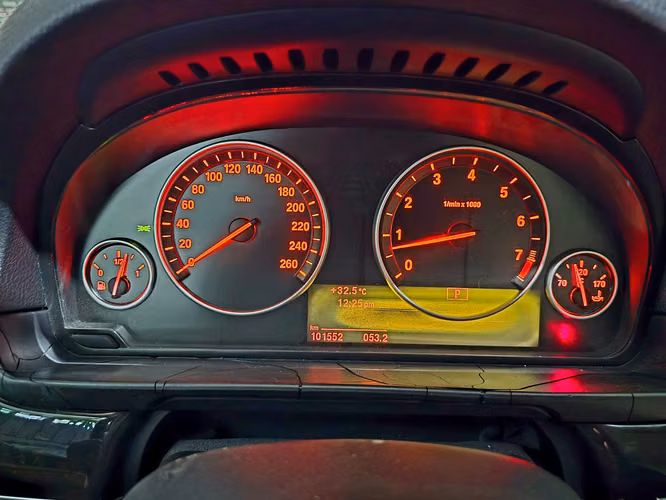 BMW 528i 2011